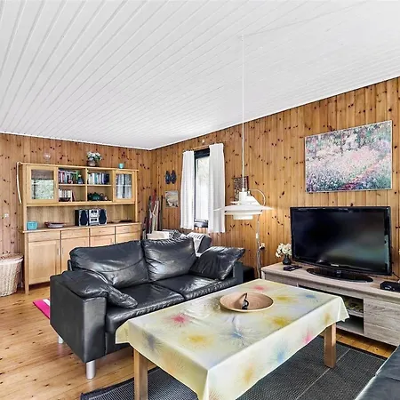 Ferienhaus 1309 Aakirkeby - Fyrreklyngen 17 Vester Somarken